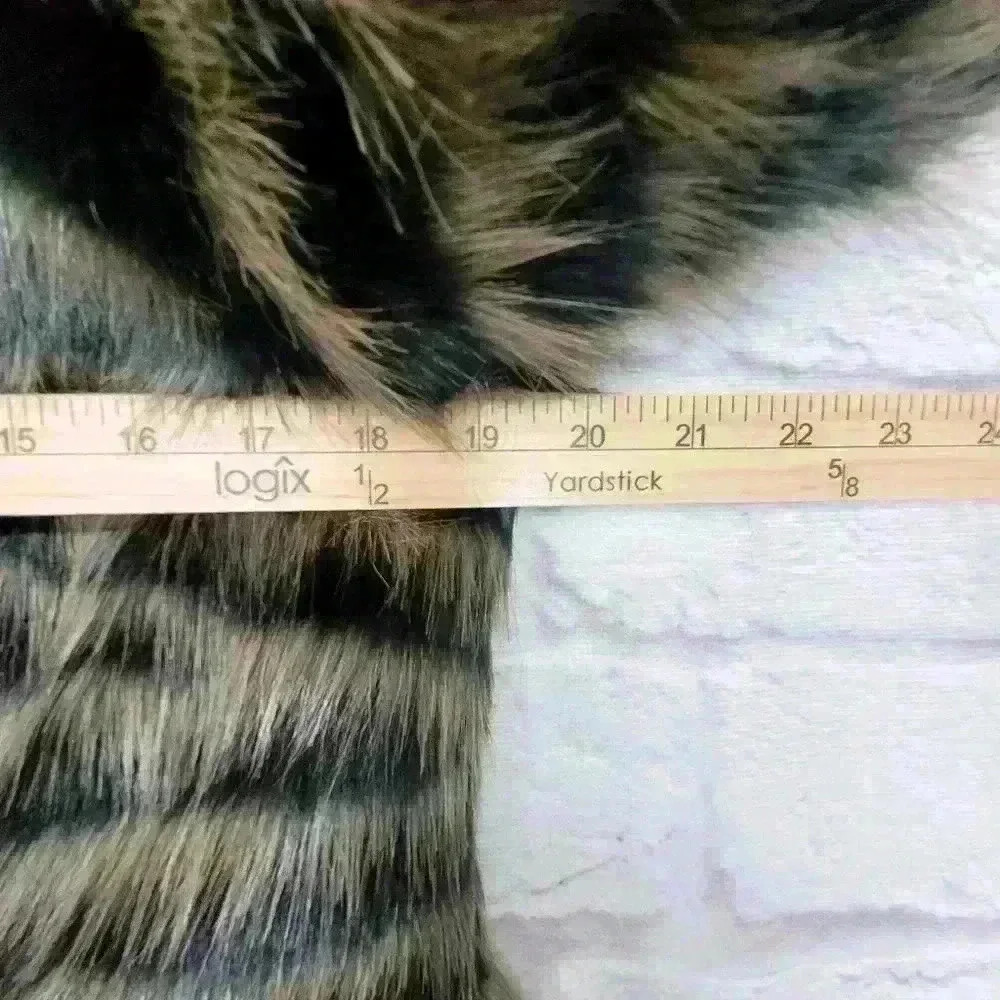 DONNA SALYERS FABULOUS FURS FAUX MINK FUR COAT Sz Small - Picture 9 of 11